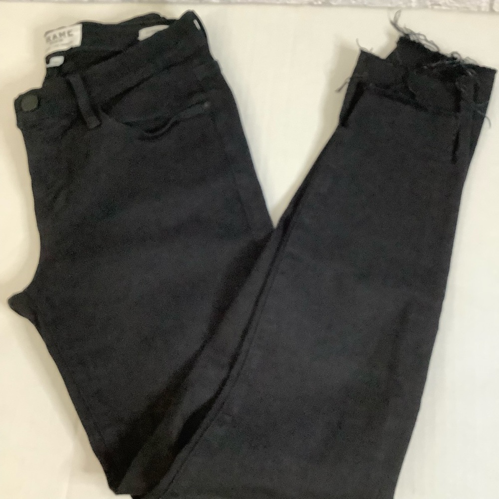 FRAME Le Skinny de Jeanne Black Denim size 25 (W419)